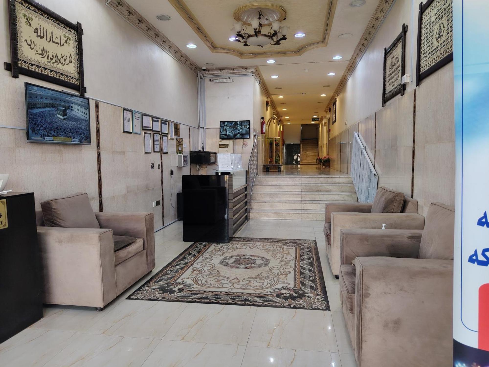 شقة العييري للشقق المفروشة النعيريه 4 *