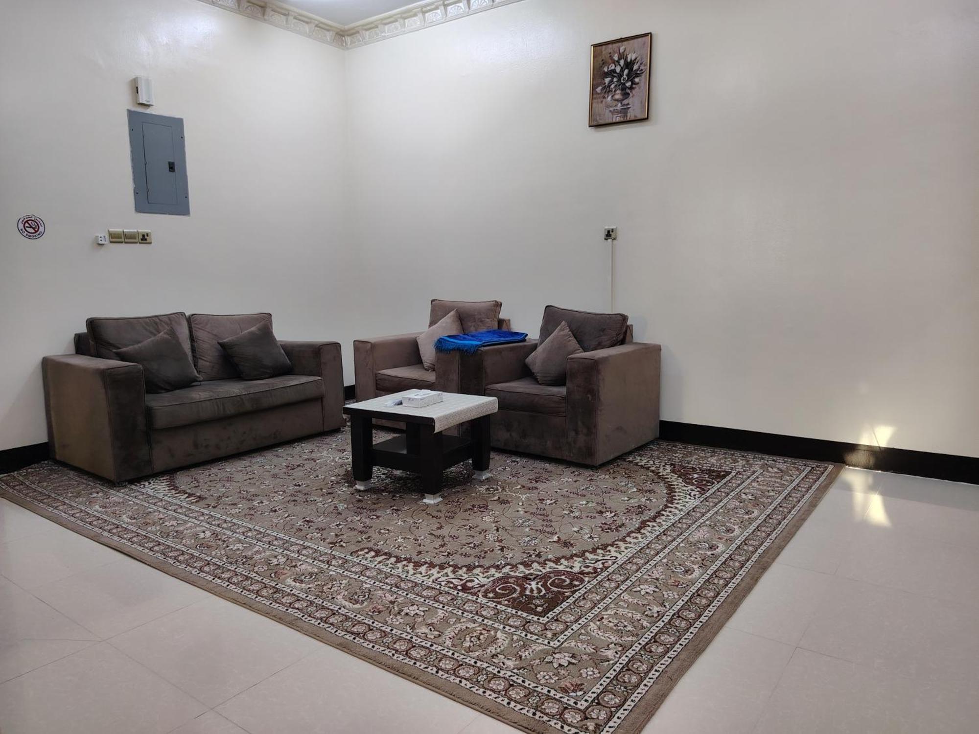 العييري للشقق المفروشة النعيريه 4 Apartemen