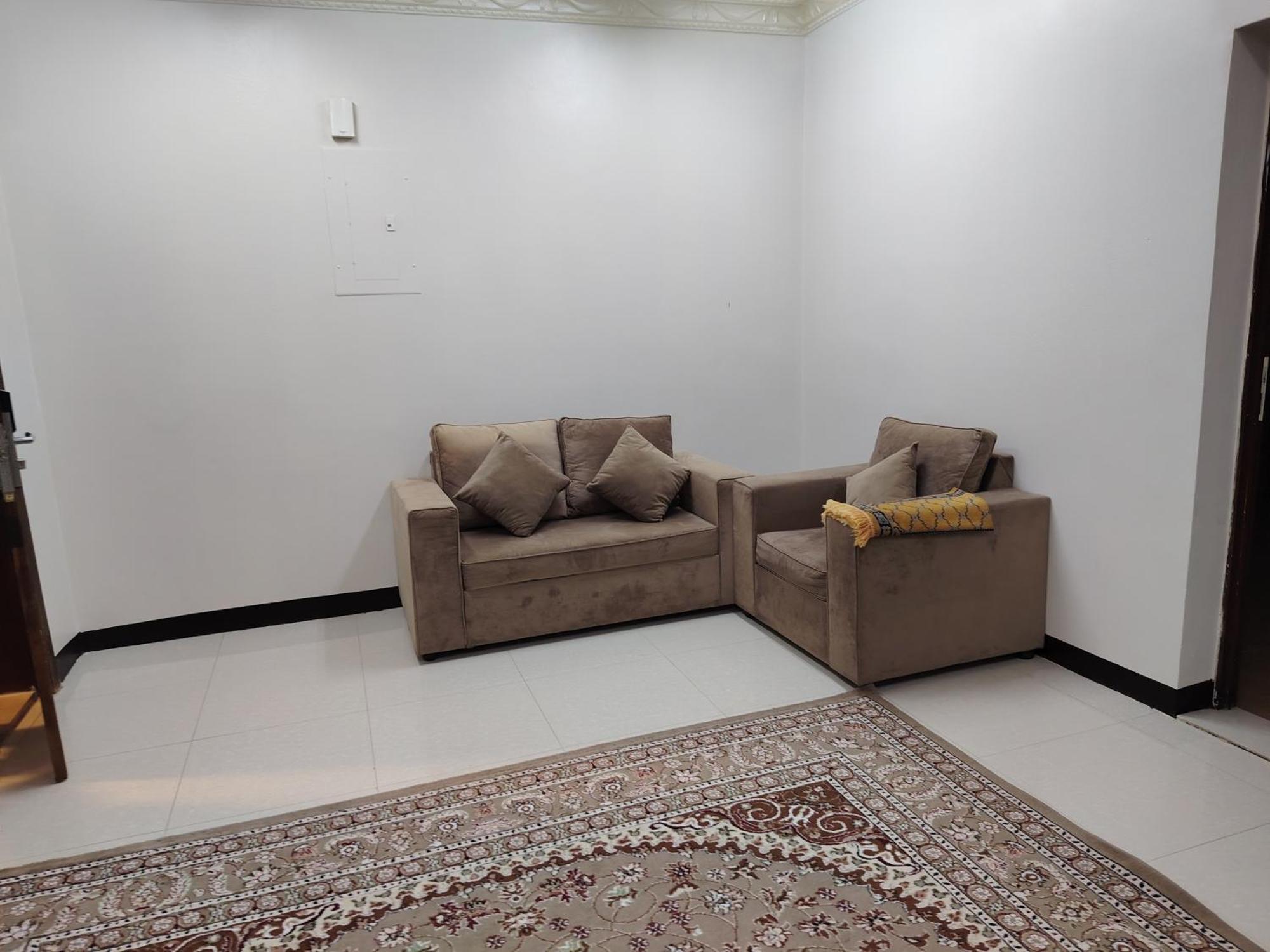 العييري للشقق المفروشة النعيريه 4 Apartemen *