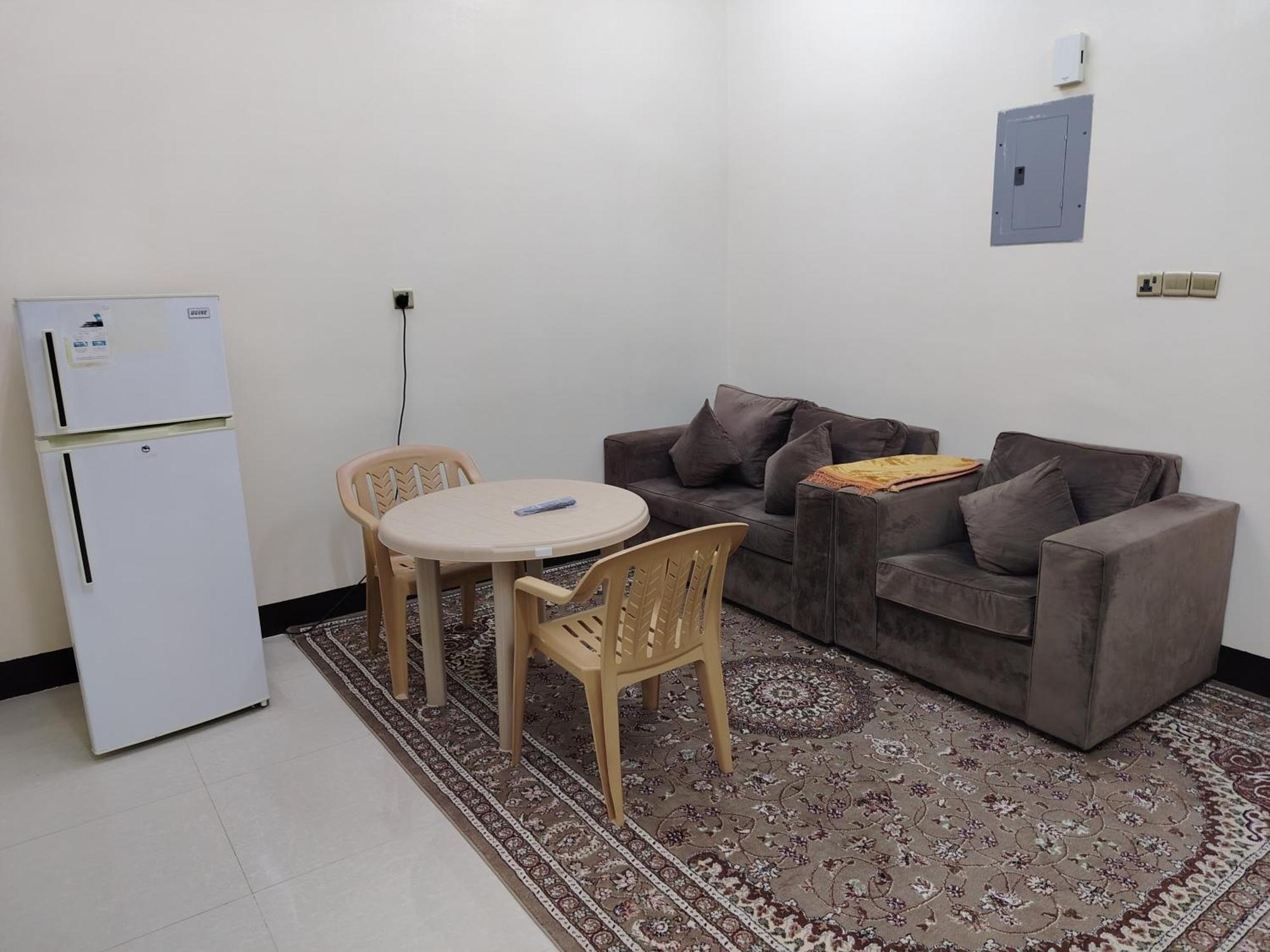 العييري للشقق المفروشة النعيريه 4 Apartemen *